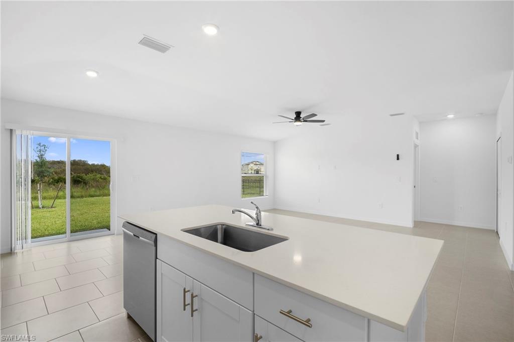 CRANE LANDING - Residential Lease