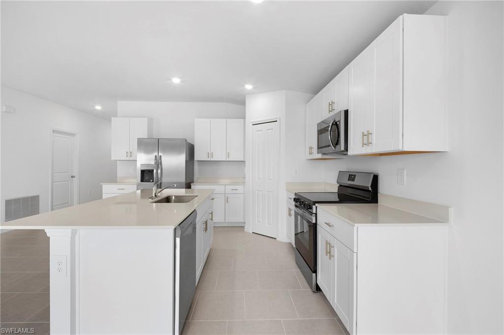 CRANE LANDING - Residential Lease