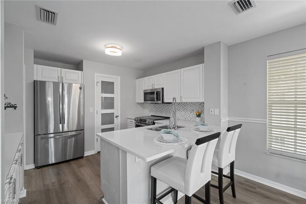 GRAND PALM VILLAGE - Residential