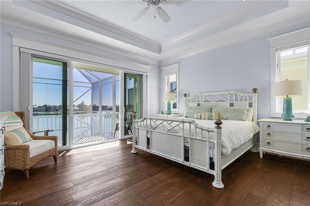 CAPE HICKORY - Residential