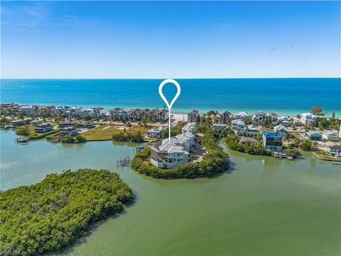 Photo of 5801 Cape Hickory CT, BONITA SPRINGS, FL 34134 (MLS # 225085200)