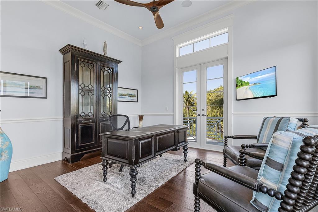 CAPE HICKORY - Residential