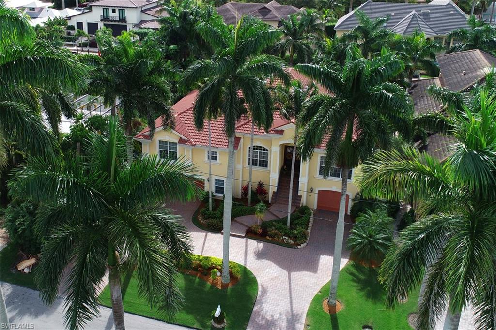 AQUALANE SHORES - Residential