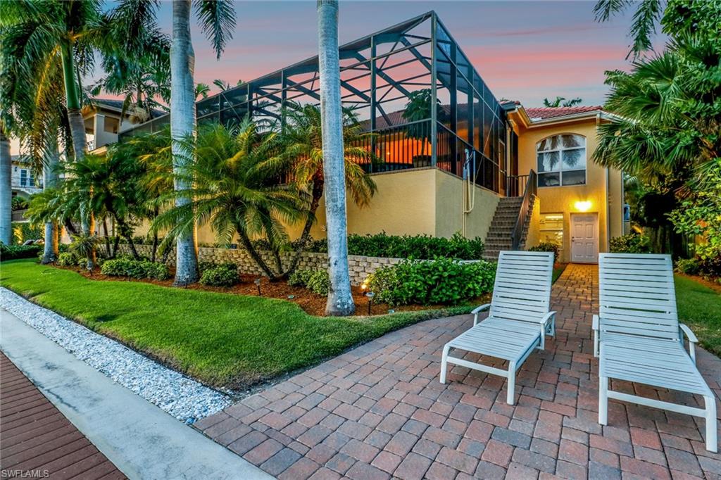 AQUALANE SHORES - Residential