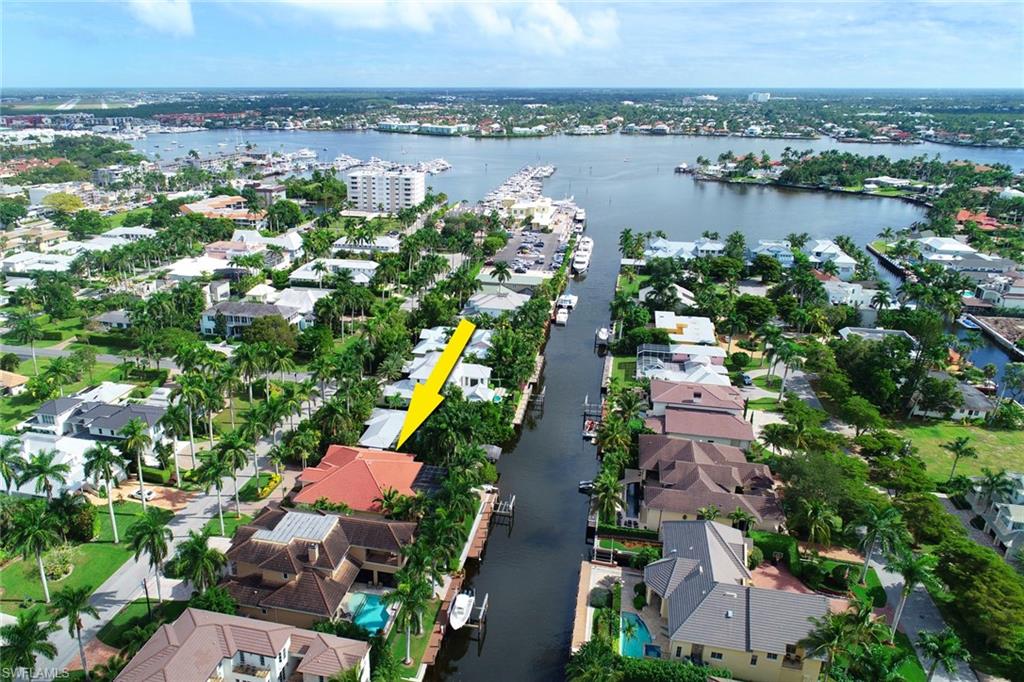 AQUALANE SHORES - Residential