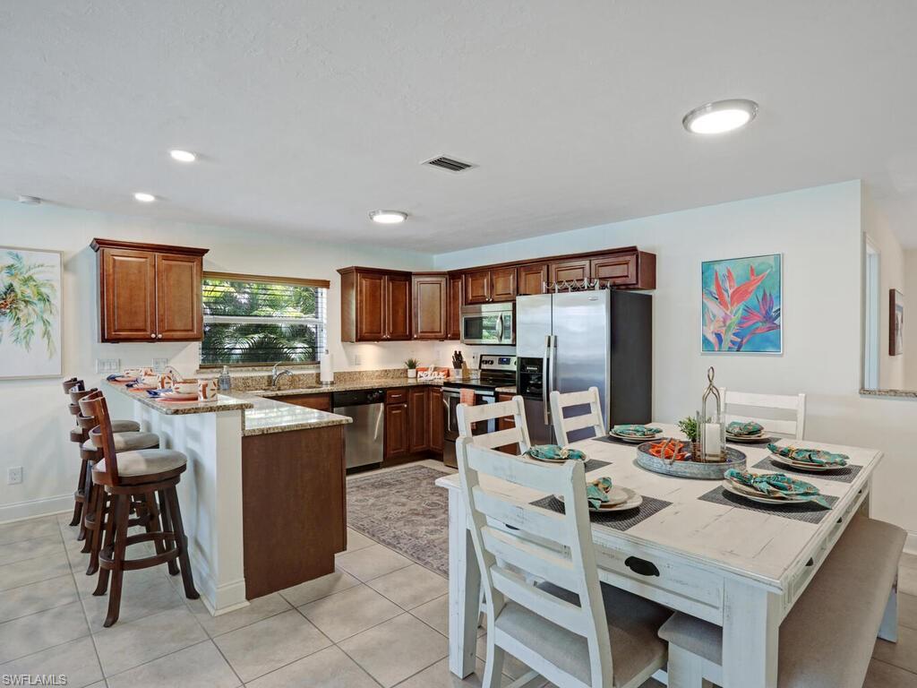 NAPLES PARK - Residential Lease