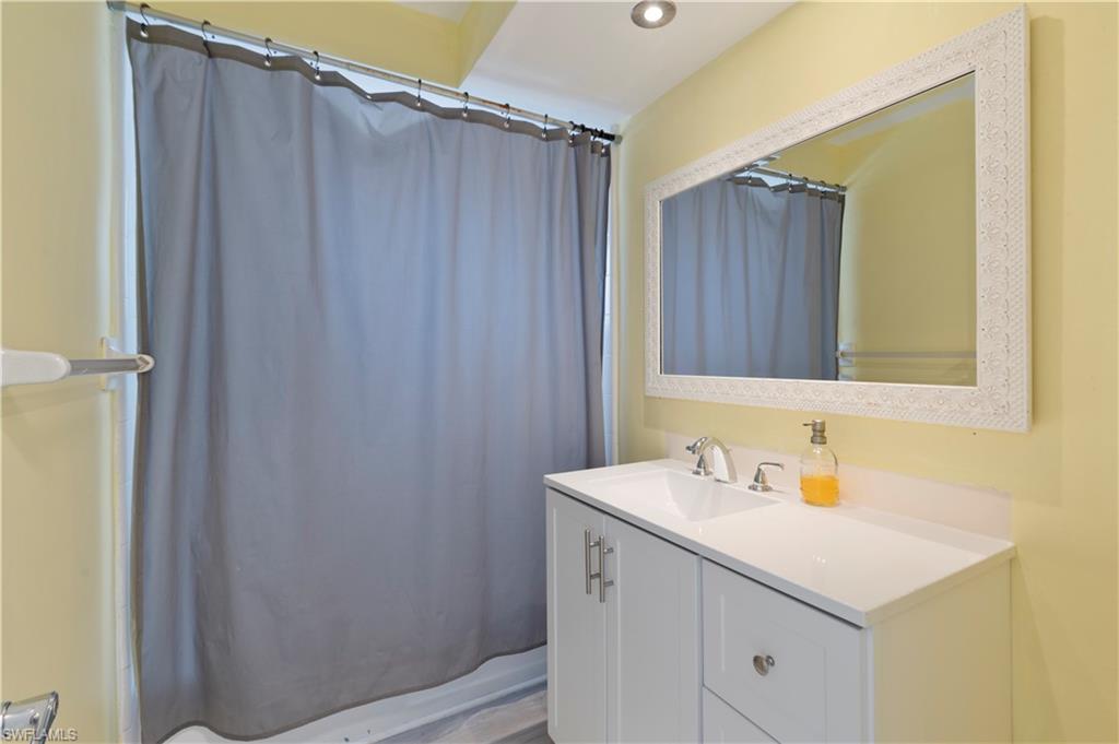 SAN CARLOS PARK - Residential Lease