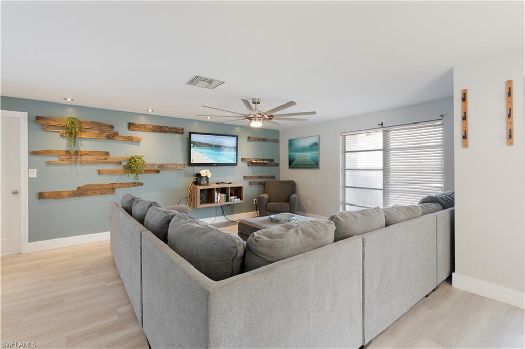 SAN CARLOS PARK - Residential Lease