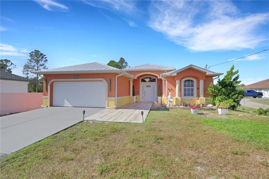 GOLDEN GATE ESTATES - Residential