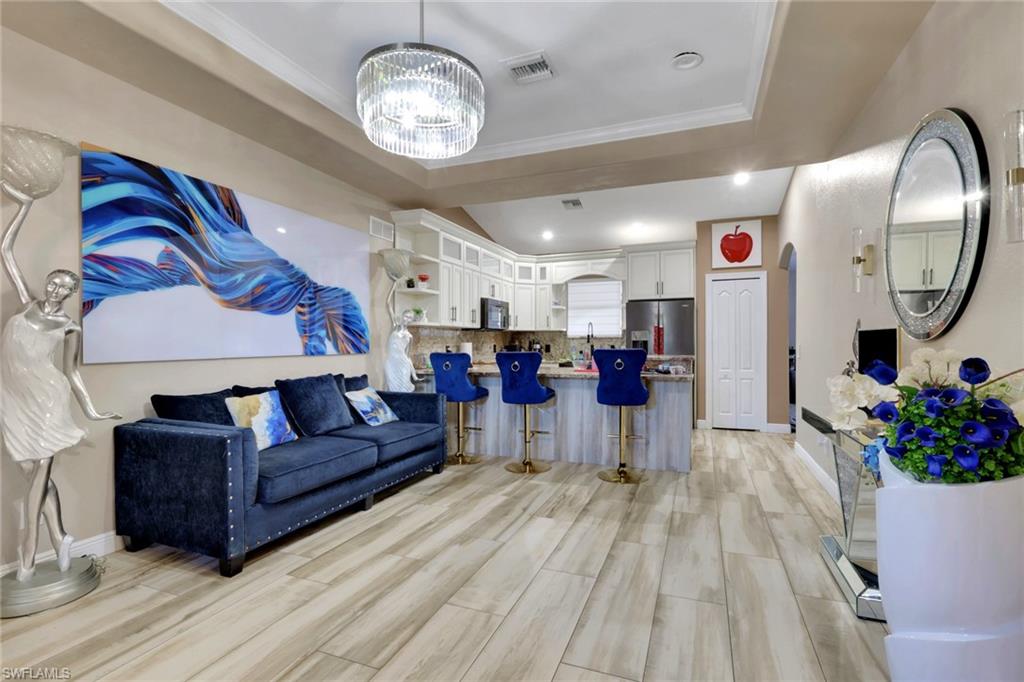 GOLDEN GATE ESTATES - Residential