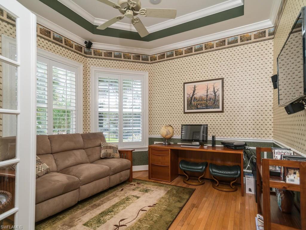 GOLDEN GATE ESTATES - Residential