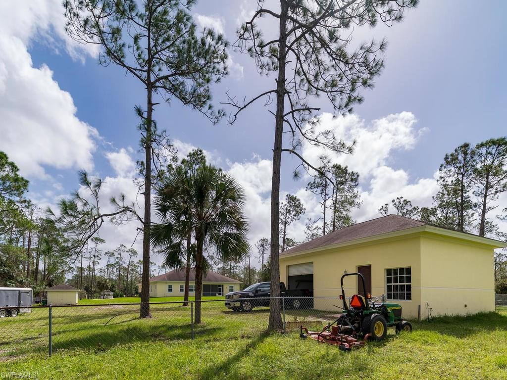 GOLDEN GATE ESTATES - Residential