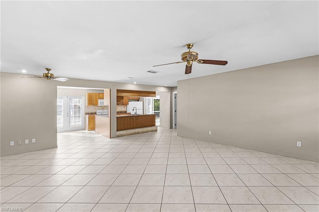 FORT MYERS SHORES - Residential