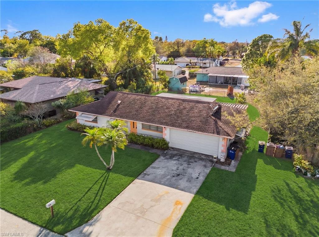 FORT MYERS SHORES - Residential