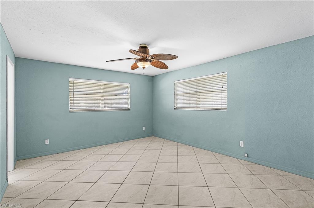 FORT MYERS SHORES - Residential