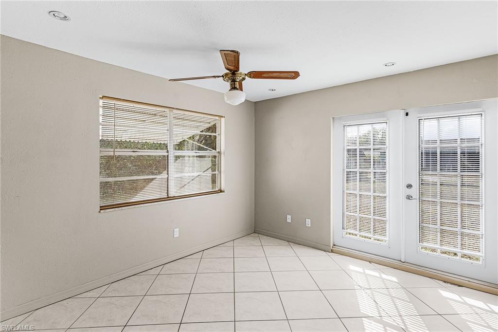 FORT MYERS SHORES - Residential