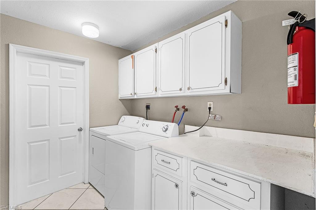 FORT MYERS SHORES - Residential