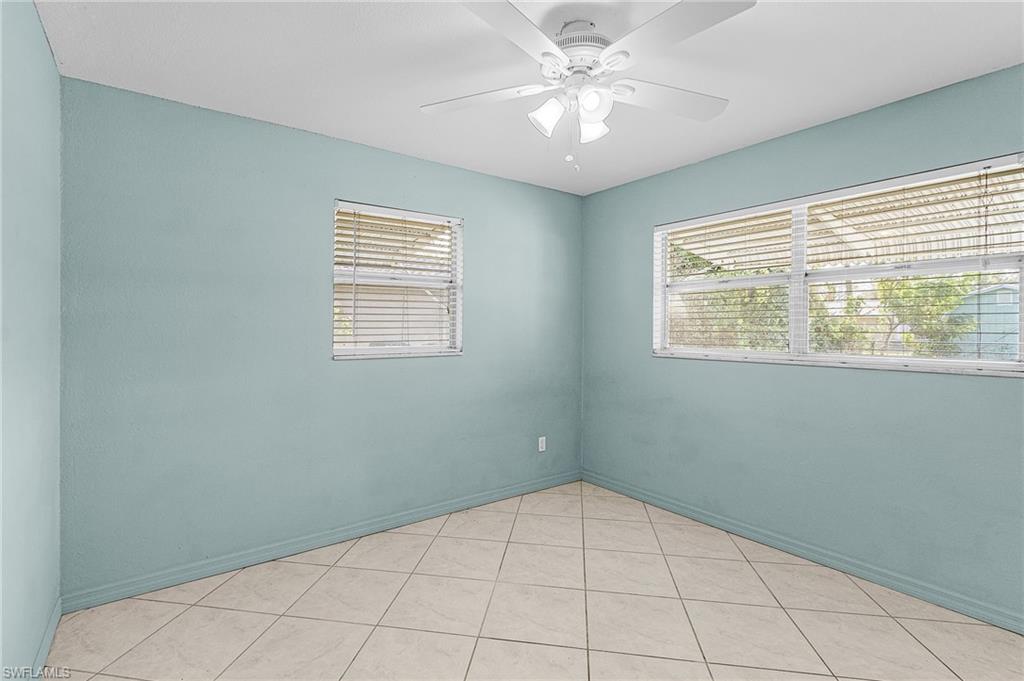 FORT MYERS SHORES - Residential