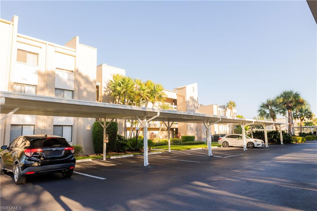 LAKEWOOD - Residential Lease