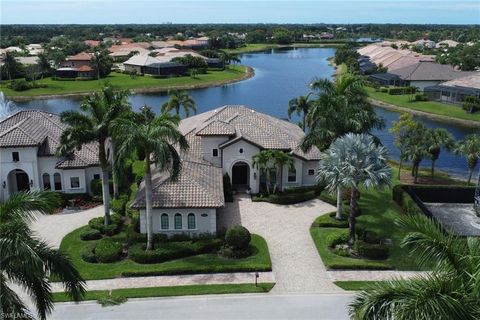 Photo of 6685 Costa CIR, NAPLES, FL 34113 (MLS # 226017027)