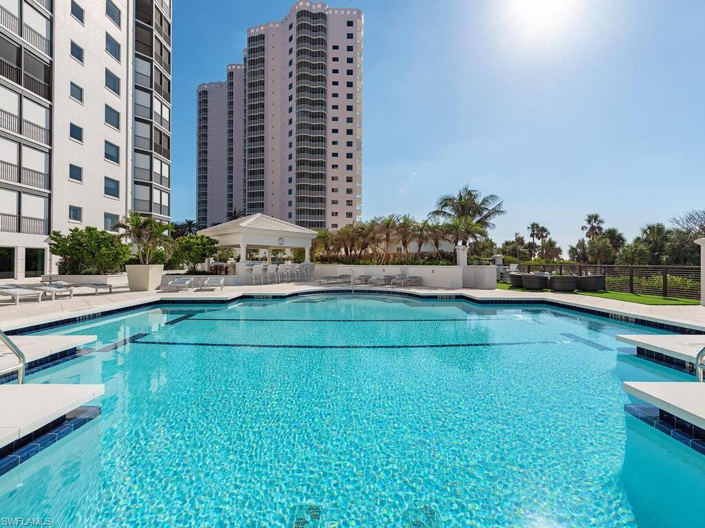 BILTMORE AT BAY COLONY - Residential