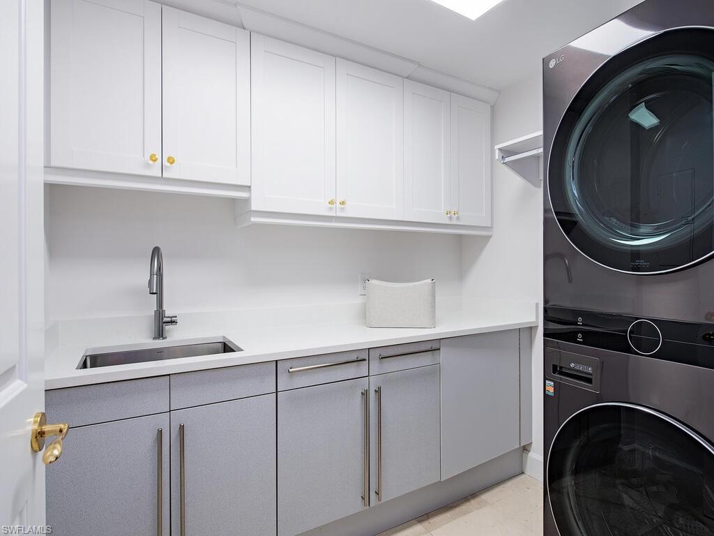 BILTMORE AT BAY COLONY - Residential