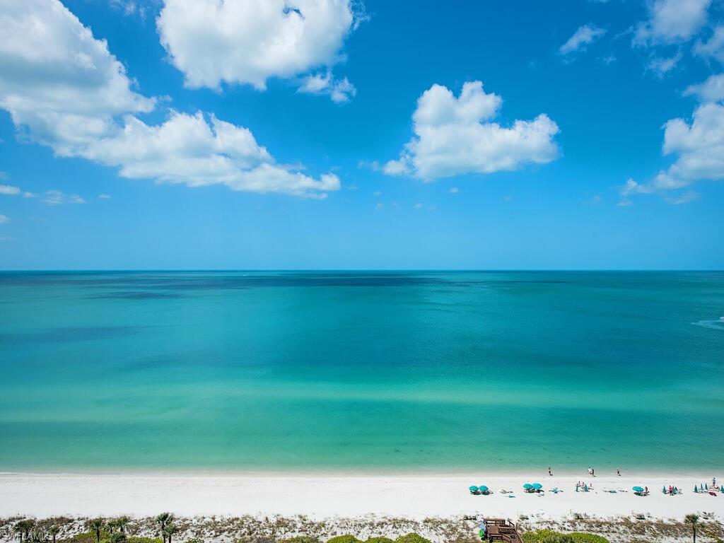 BILTMORE AT BAY COLONY - Residential