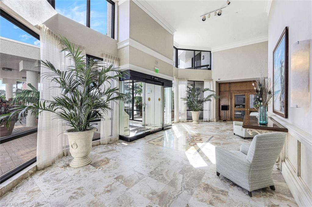 DUCHESS I CONDO - Residential