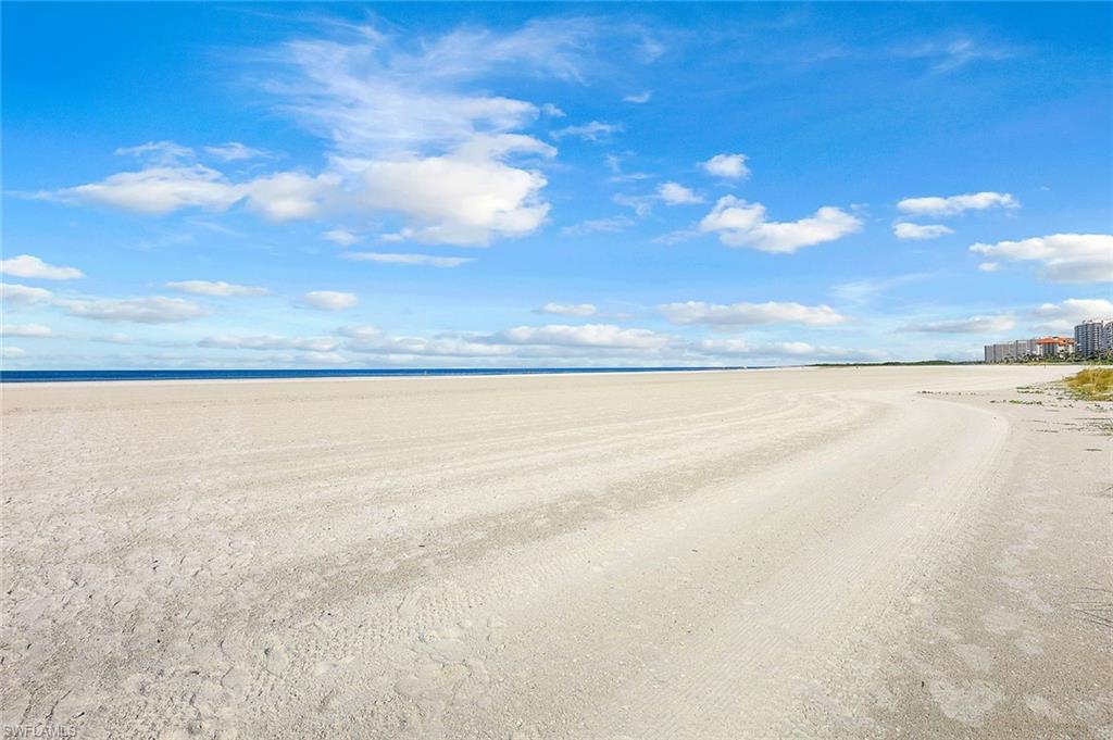 DUCHESS I CONDO - Residential