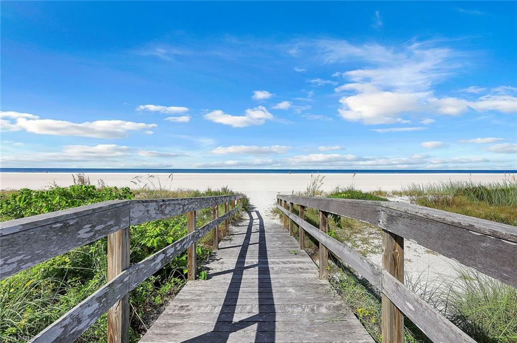 DUCHESS I CONDO - Residential