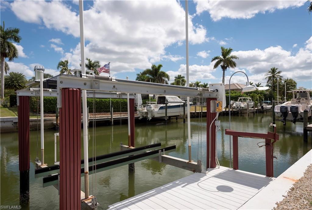 ROYAL HARBOR - Residential