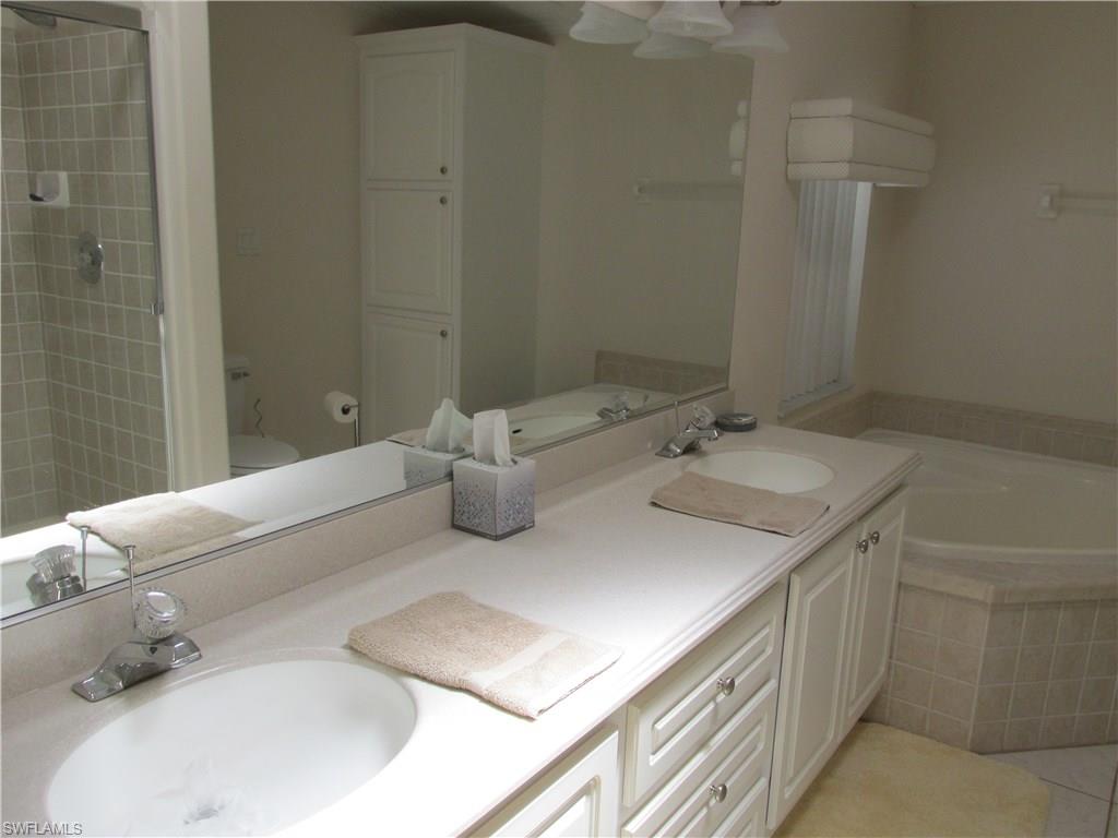 BAYSIDE ESTATES - Residential