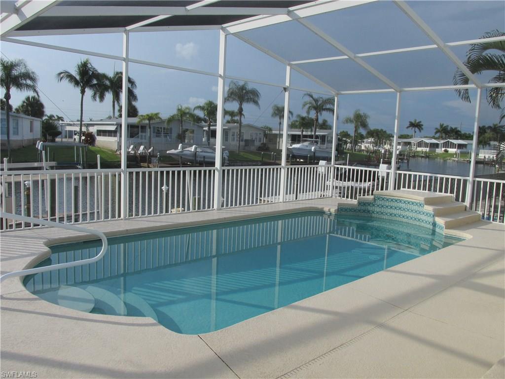 BAYSIDE ESTATES - Residential