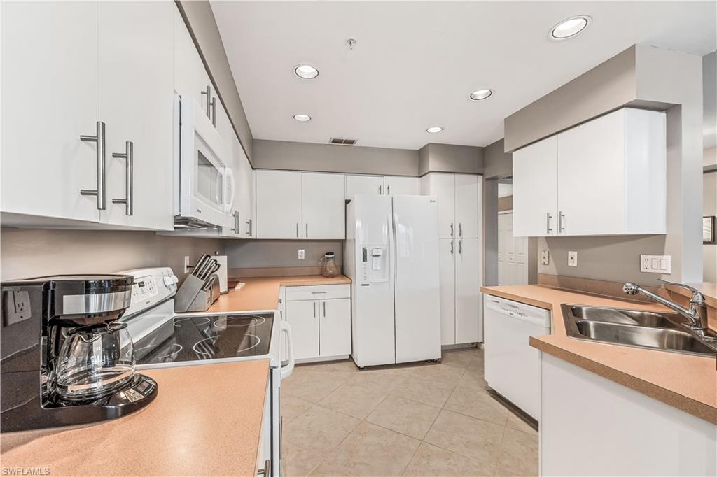 LAKEMONT COVE - Residential Lease