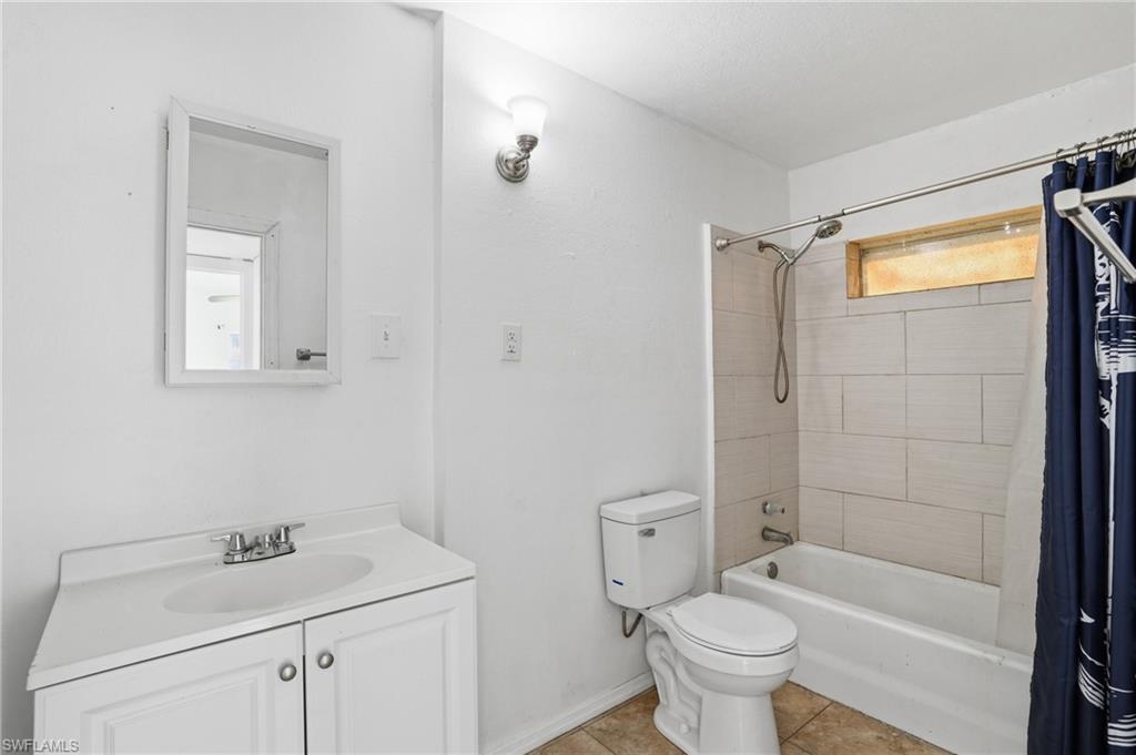 NORTH FORT MYERS - Residential