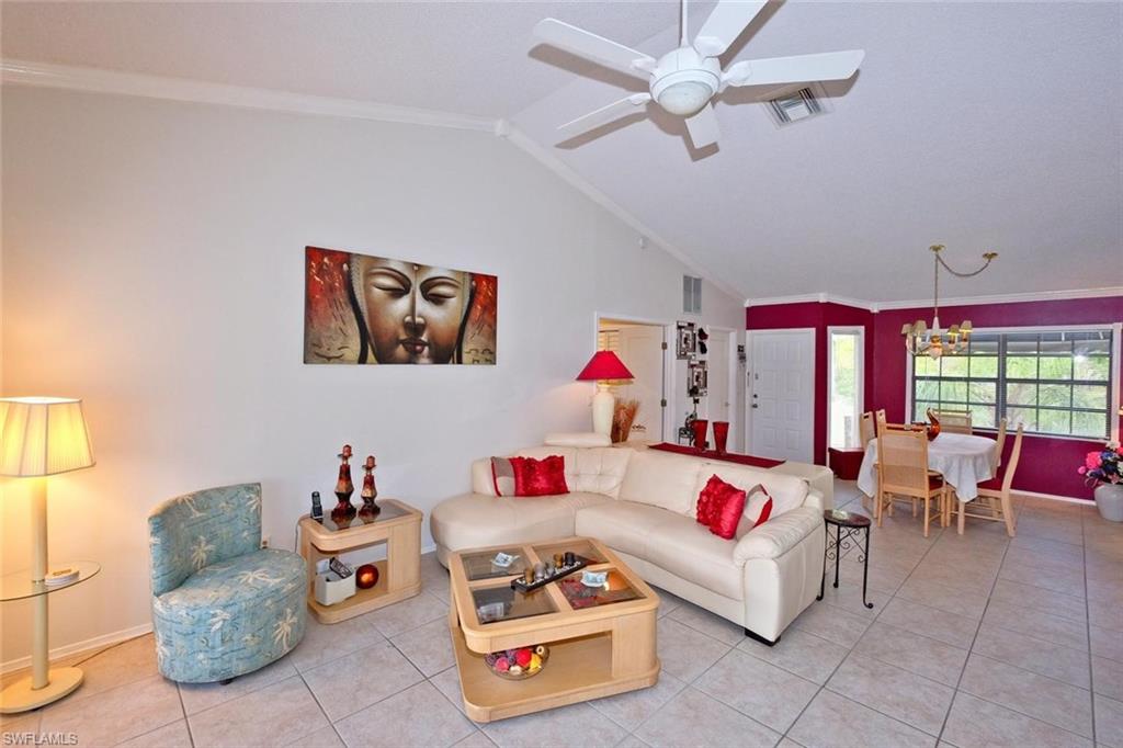 ISLES OF CALOOSA YACHT + RACQUET CLUB - Residential