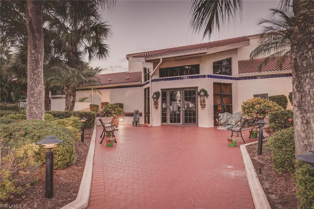 ISLES OF CALOOSA YACHT + RACQUET CLUB - Residential