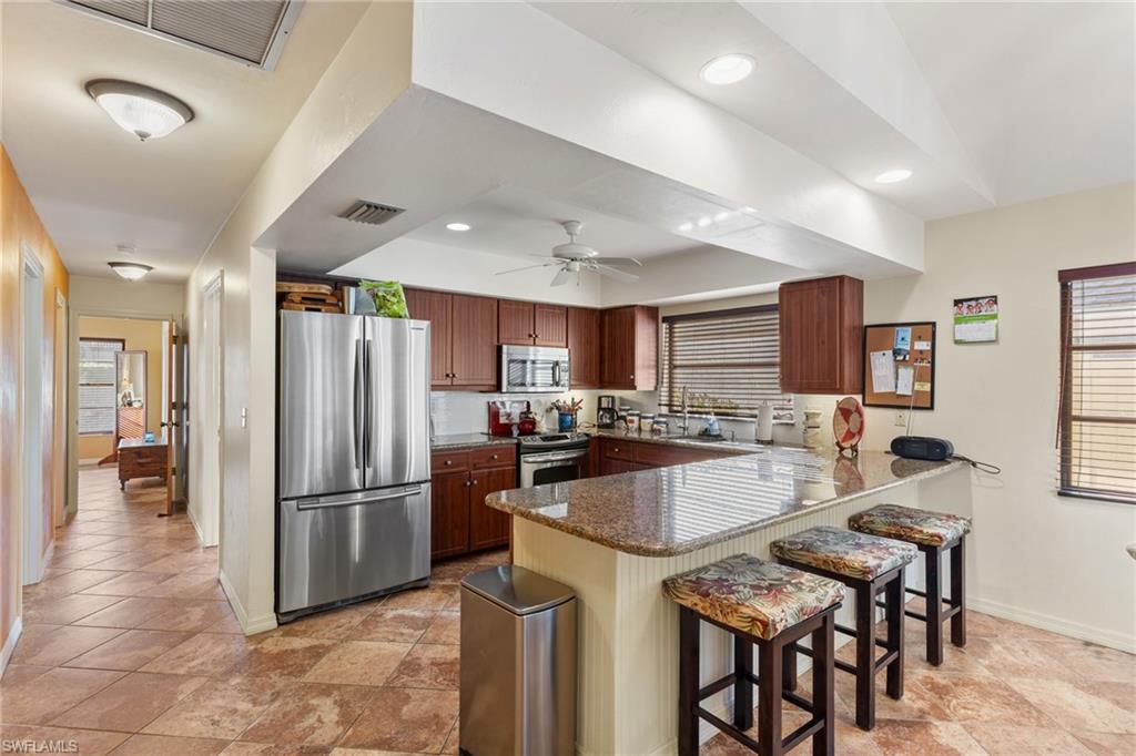 NAPLES PARK - Residential