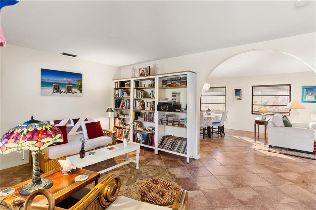 NAPLES PARK - Residential