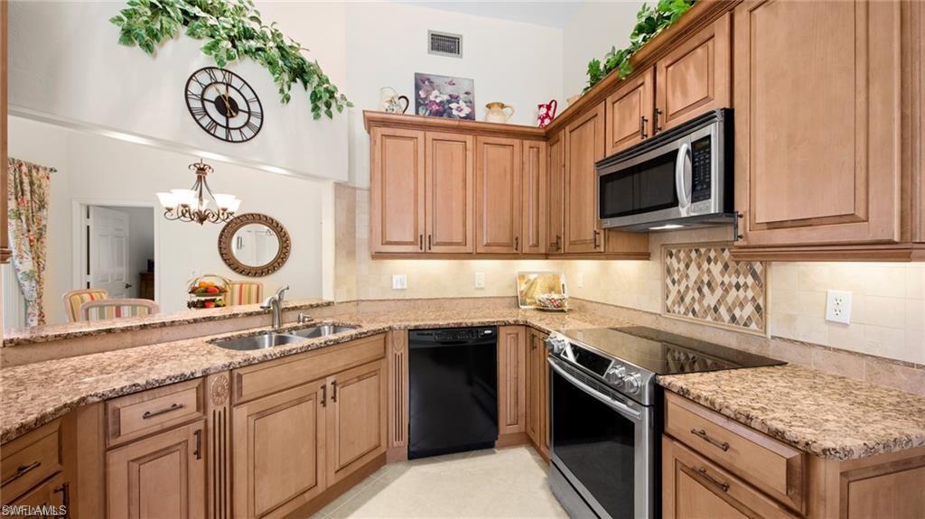 BEACHWALK GARDENS - Residential Lease