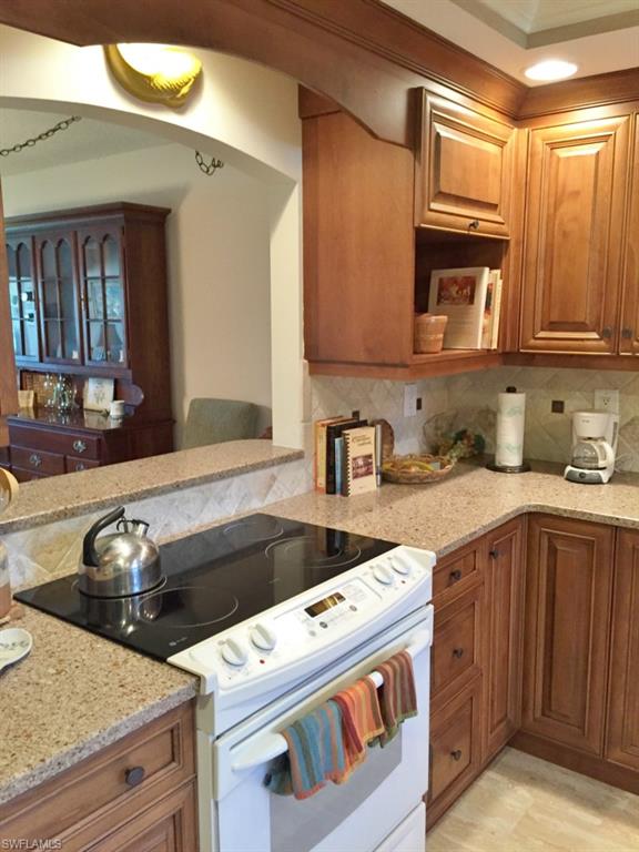 TOWN AND RIVER - Residential