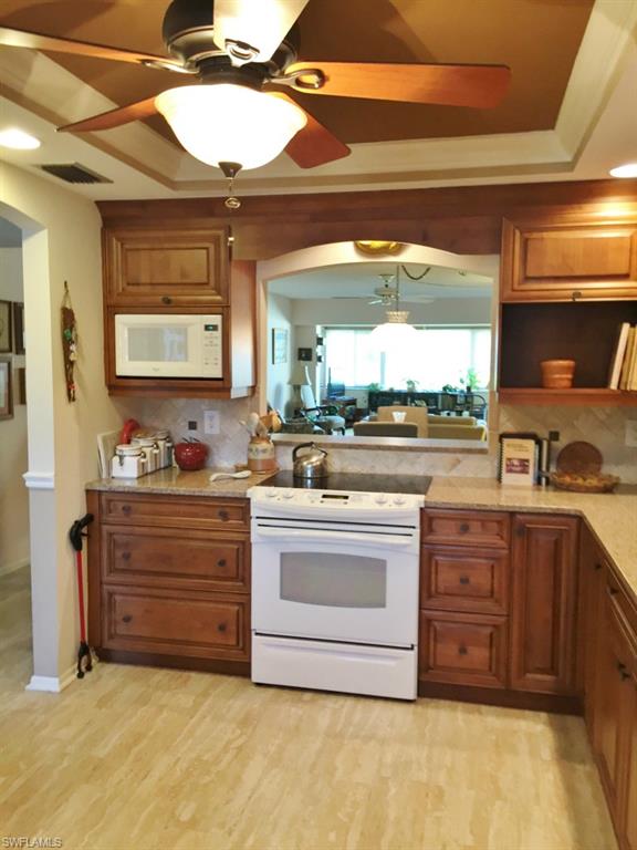 TOWN AND RIVER - Residential