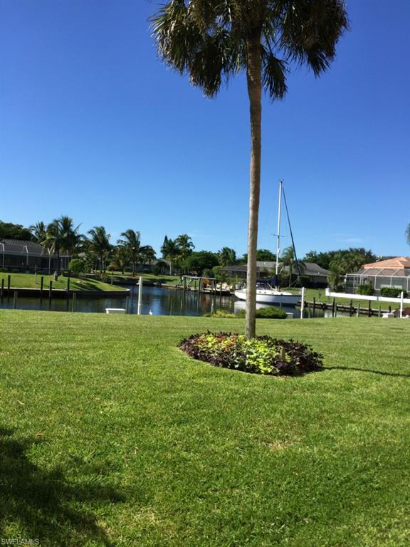 TOWN AND RIVER - Residential