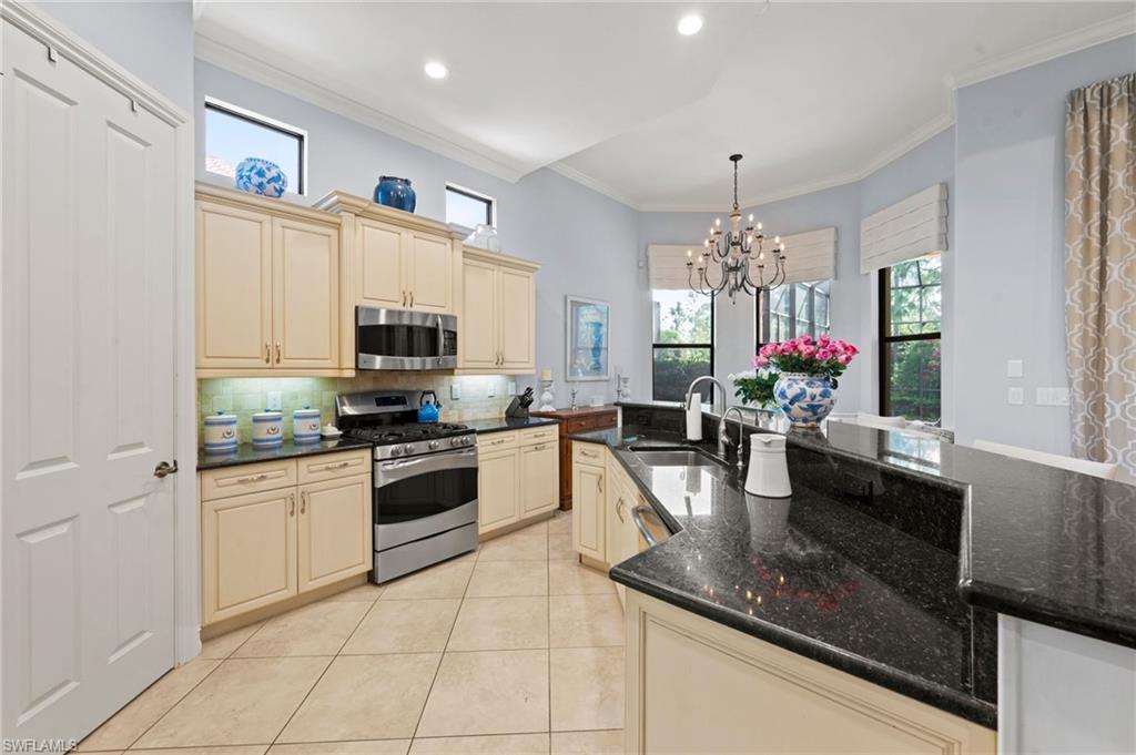 LAKOYA - Residential