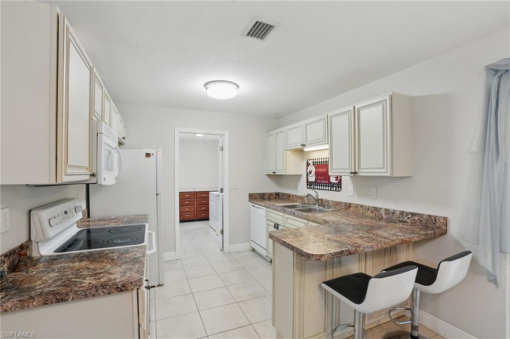 PORT CHARLOTTE - Residential