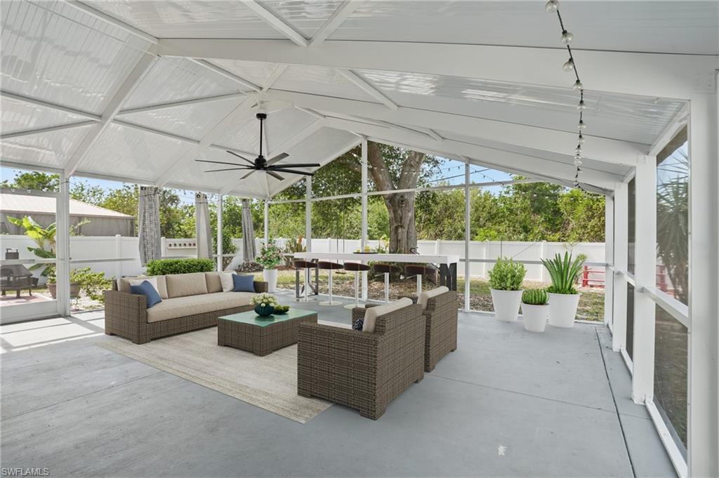 PORT CHARLOTTE - Residential