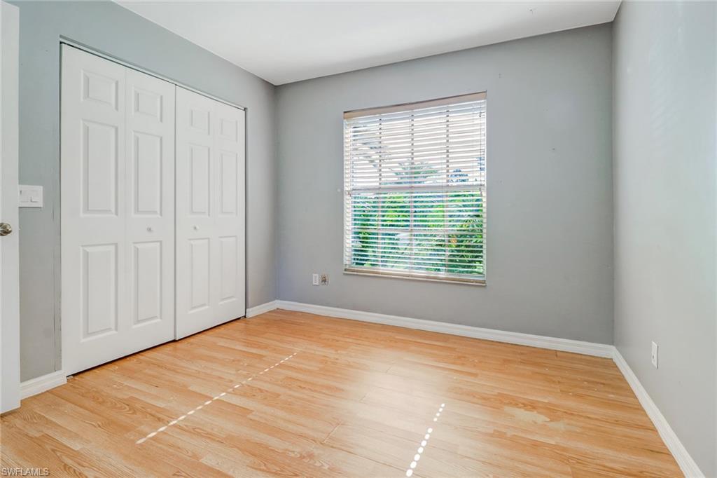 SAN CARLOS PARK - Residential