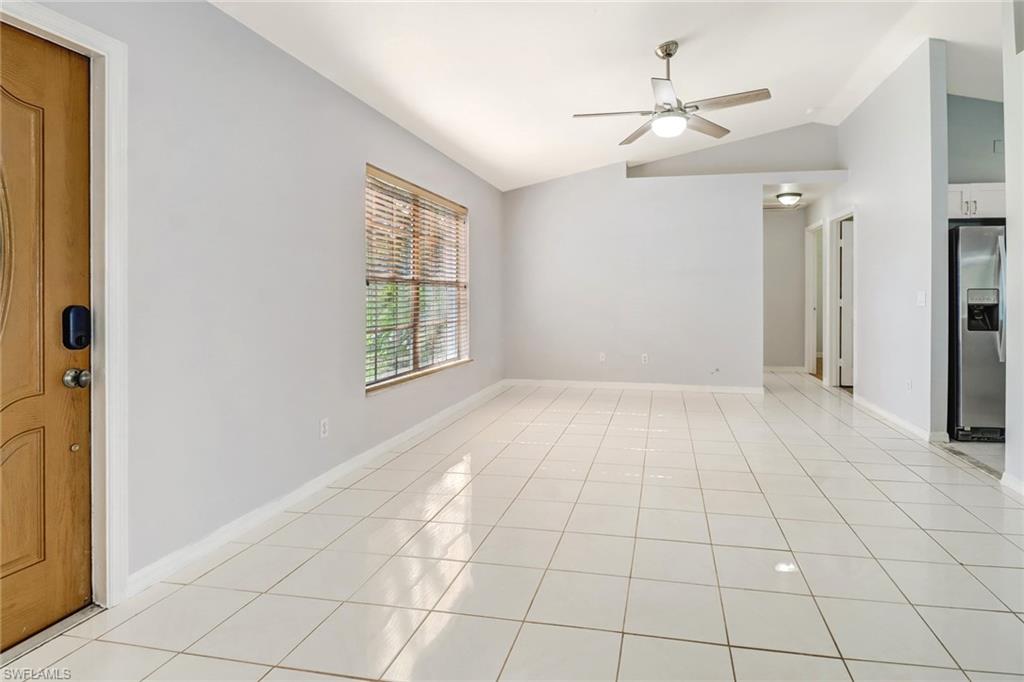 SAN CARLOS PARK - Residential