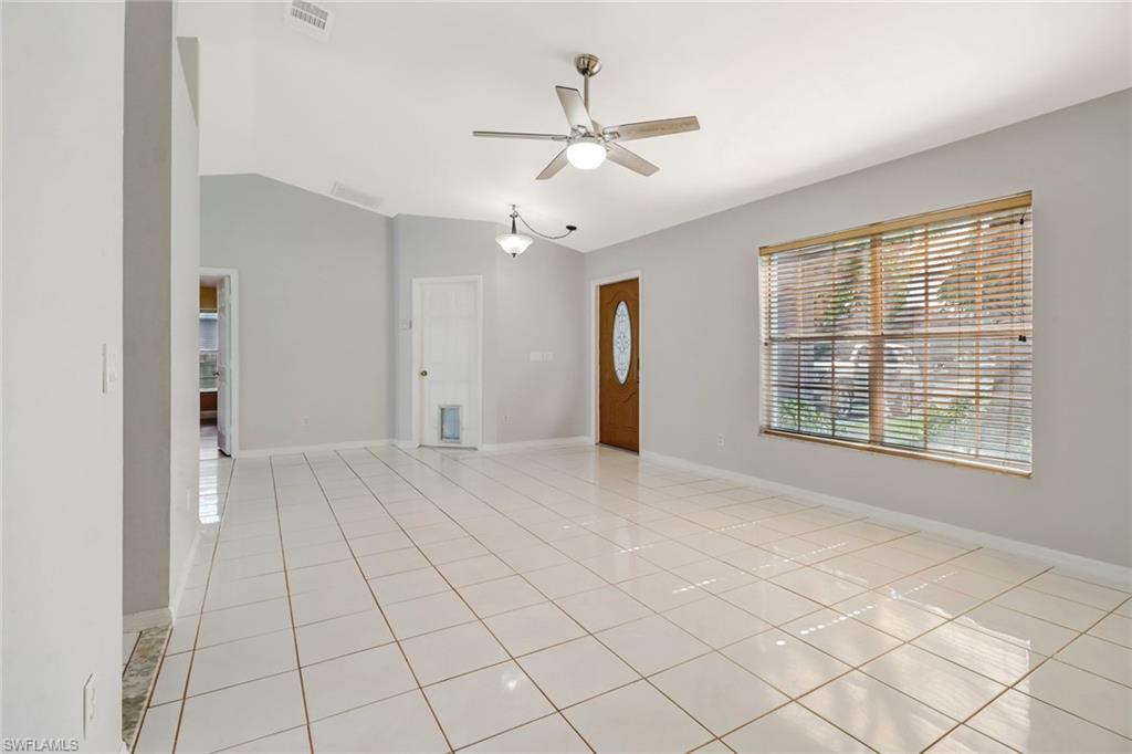 SAN CARLOS PARK - Residential