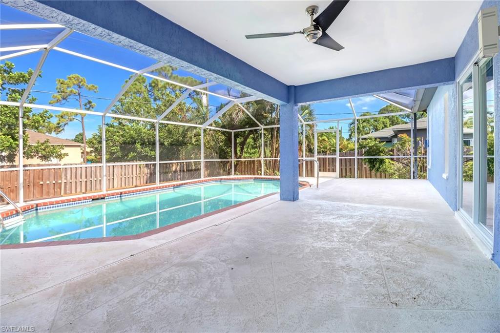 SAN CARLOS PARK - Residential